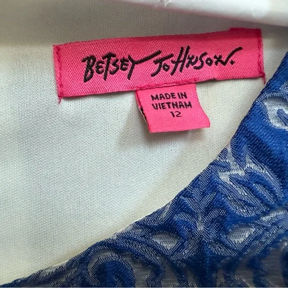 Betsey Johnson Blue and White Patterned Dress - Picture 3 of 4